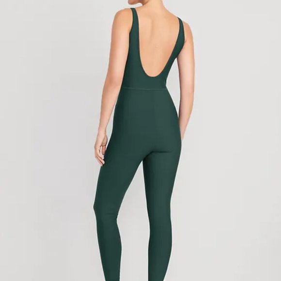 One-piece green training suit - Picture 2 of 4
